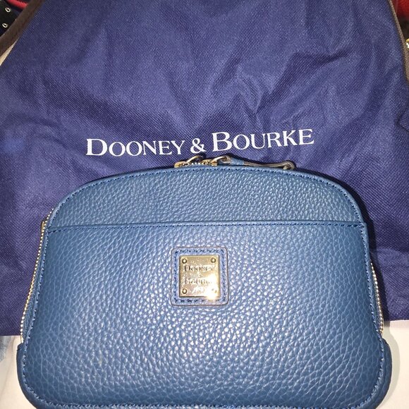 Dooney & Bourke Belvedere Ambler Crossbody - Picture 1 of 11